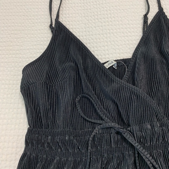 NWT Abercrombie & Fitch Black Satin Pleated Tie Front Cami | Size S - Picture 9 of 15